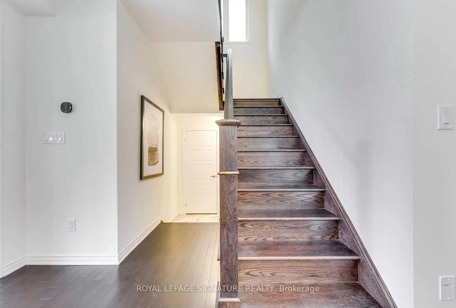 Photo 9 of 953 Logan Drive, Milton, Cobban — HOMEH