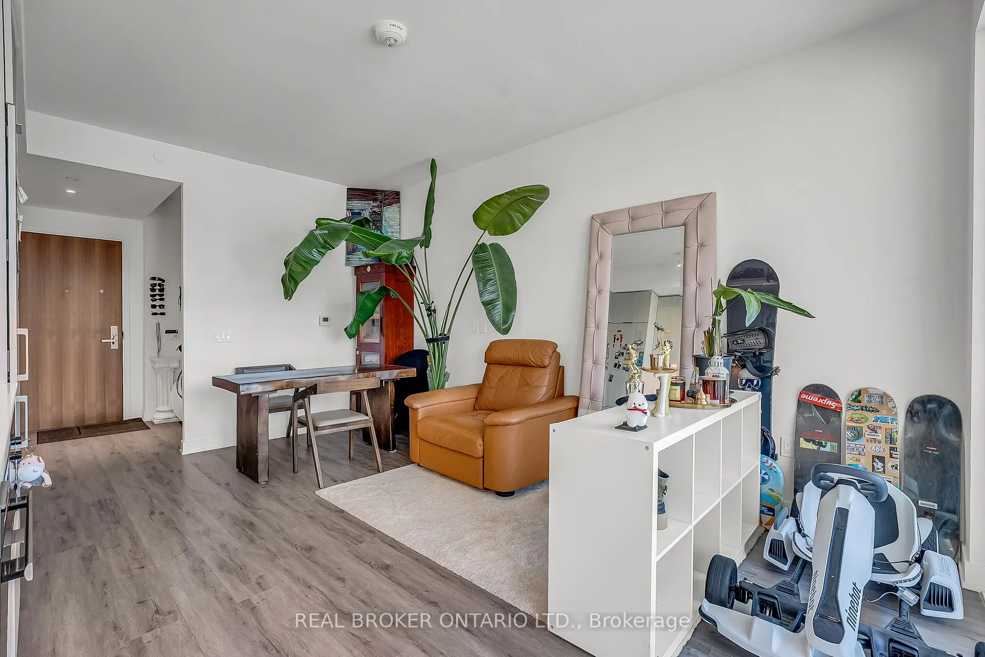 Photo 10 of Unit 2706, 15 Queens Quay E, Toronto, Waterfront Communities — HOMEH