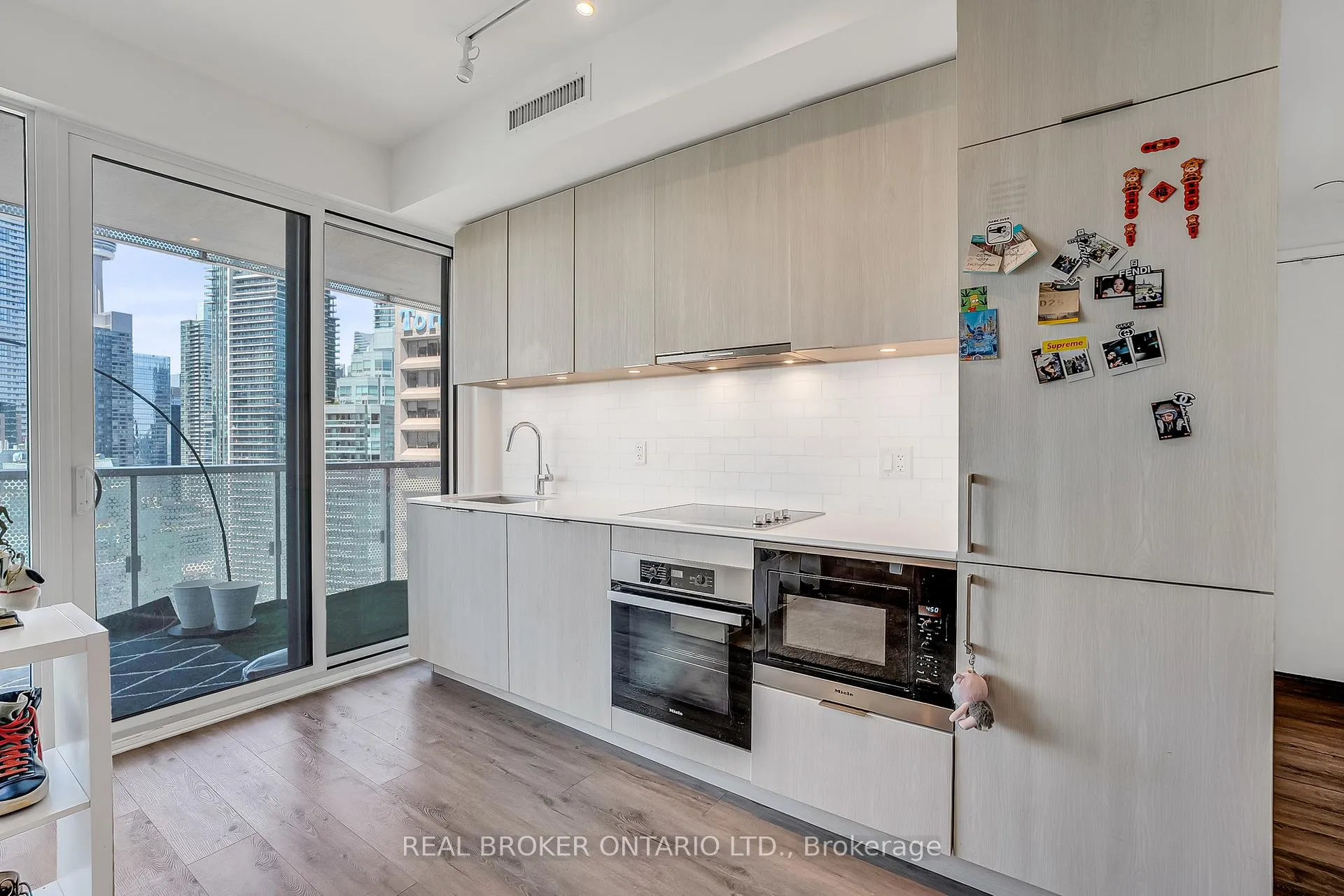 Photo 16 of Unit 2706, 15 Queens Quay E, Toronto, Waterfront Communities — HOMEH