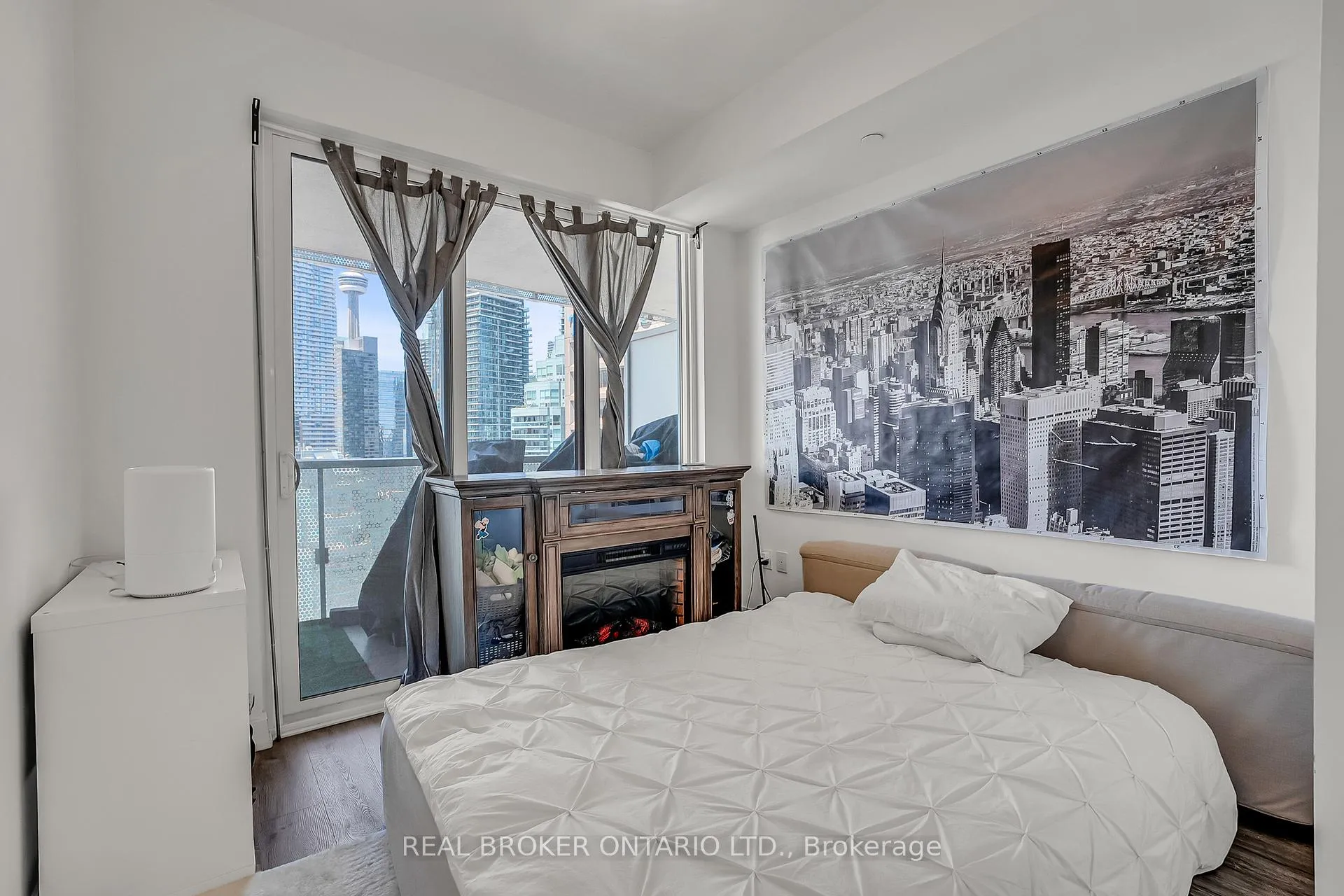 Photo 17 of Unit 2706, 15 Queens Quay E, Toronto, Waterfront Communities — HOMEH