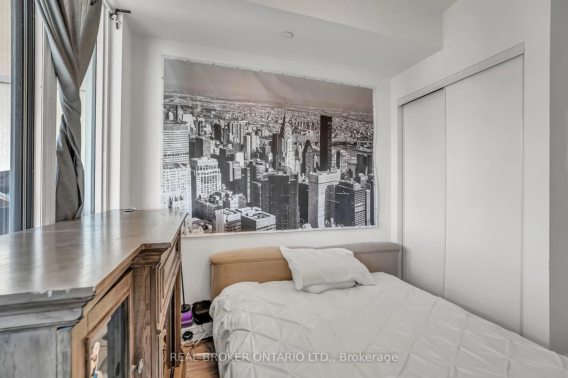 Photo 18 of Unit 2706, 15 Queens Quay E, Toronto, Waterfront Communities — HOMEH