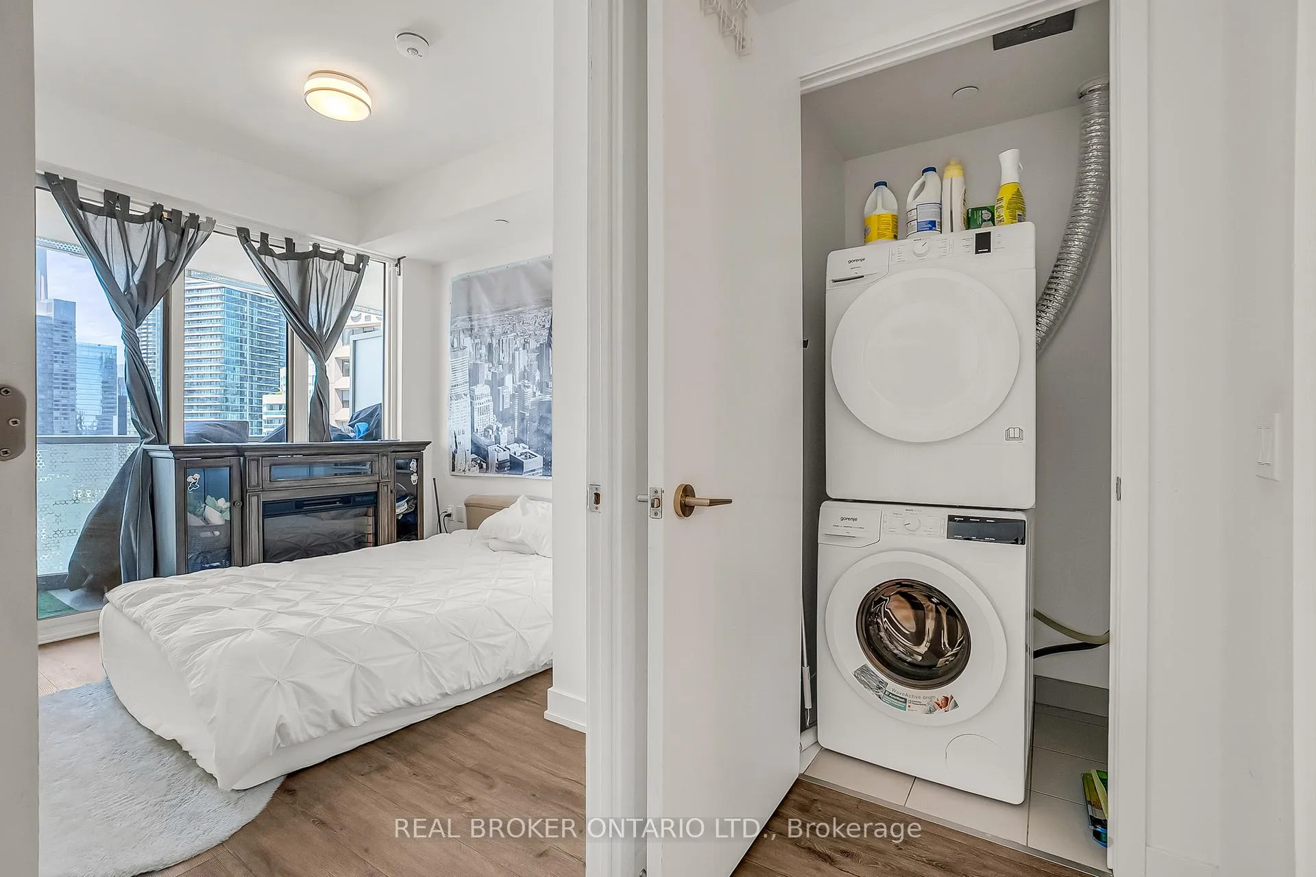 Photo 22 of Unit 2706, 15 Queens Quay E, Toronto, Waterfront Communities — HOMEH