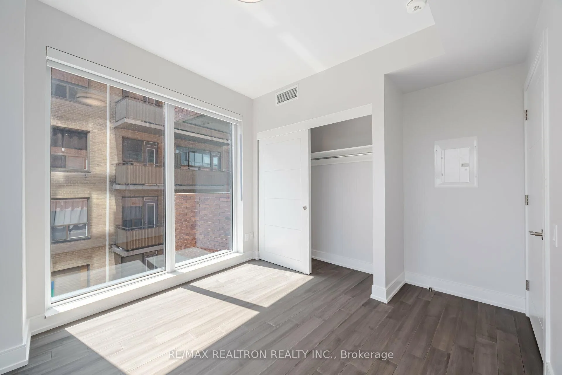 Photo 11 of Unit 703, 2525 Bathurst Street, Toronto, Forest Hill North — HOMEH