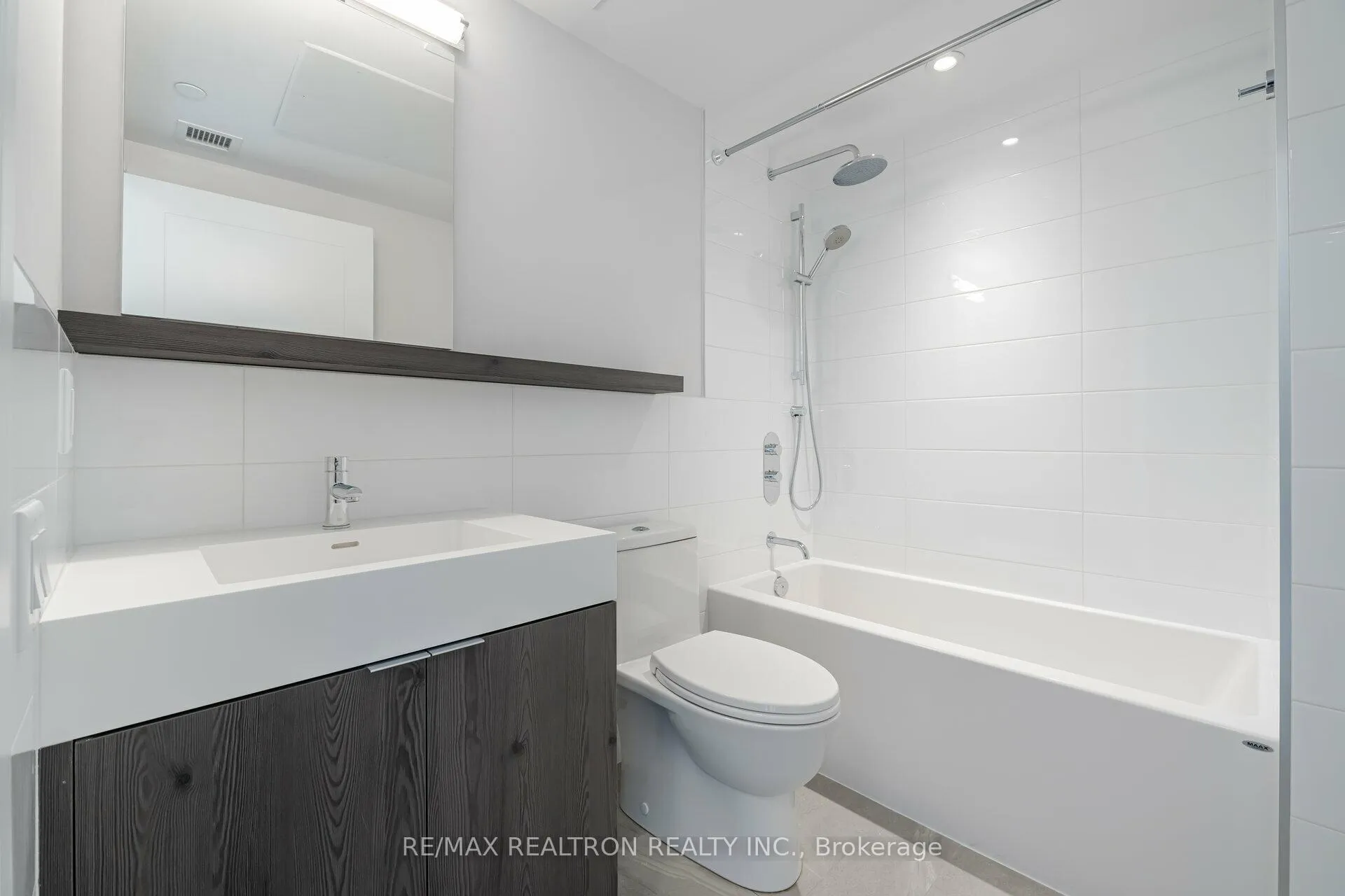 Photo 13 of Unit 703, 2525 Bathurst Street, Toronto, Forest Hill North — HOMEH