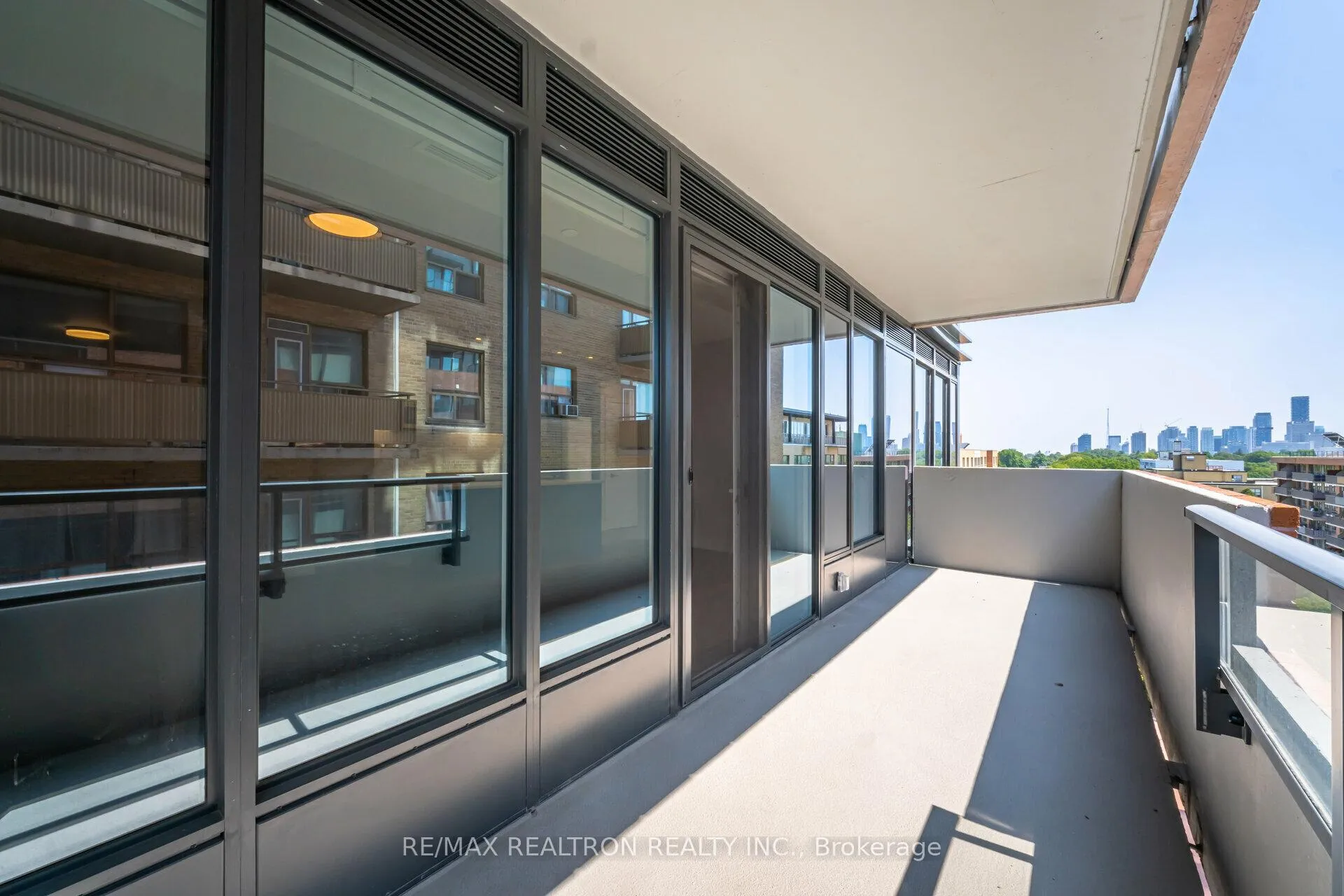 Photo 15 of Unit 703, 2525 Bathurst Street, Toronto, Forest Hill North — HOMEH