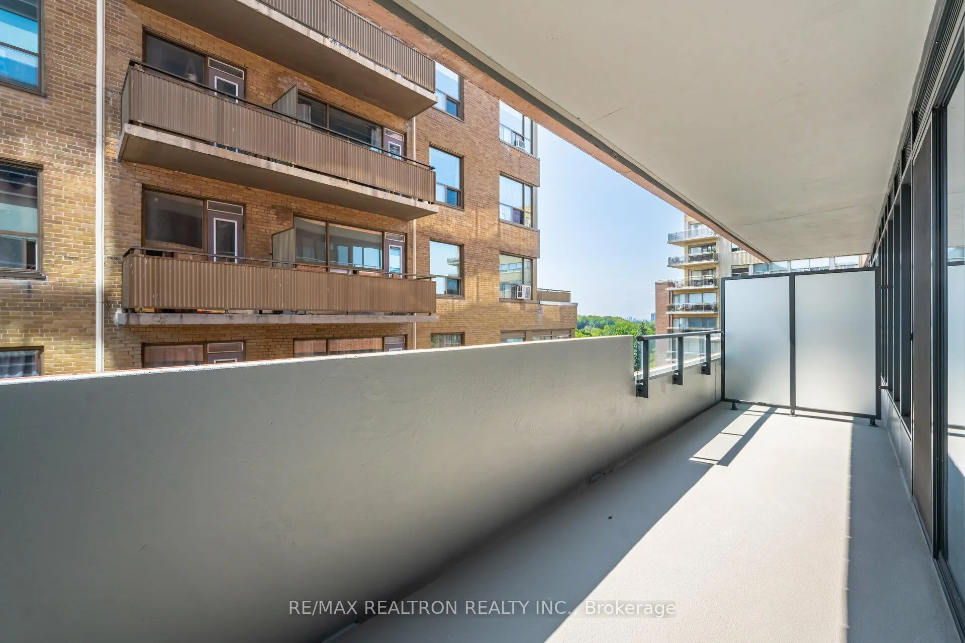 Photo 17 of Unit 703, 2525 Bathurst Street, Toronto, Forest Hill North — HOMEH