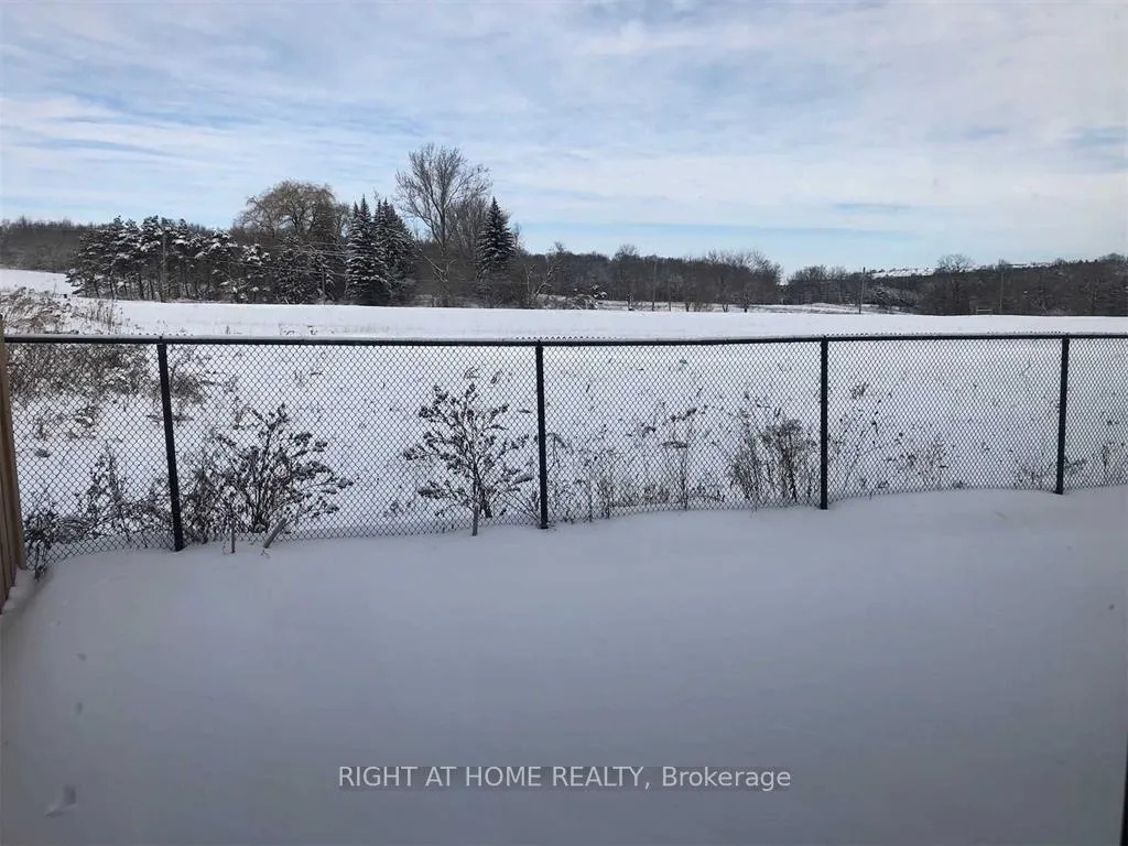Photo 36 of 4 Blackpool Lane, East Gwillimbury, Queensville — HOMEH