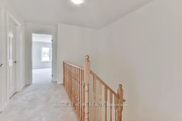 Photo 13 of 4 Blackpool Lane, East Gwillimbury, Queensville — HOMEH