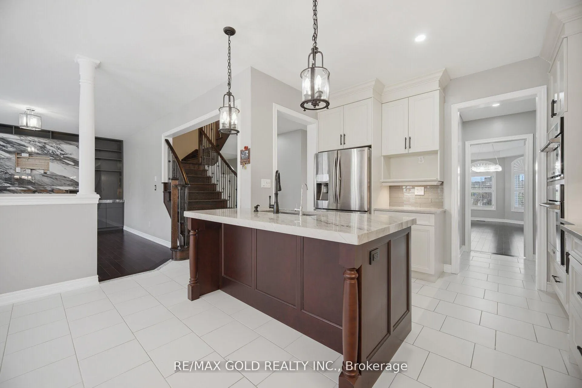 Photo 8 of 53 Martin Byrne Drive, Brampton, Toronto Gore Rural Estate — HOMEH