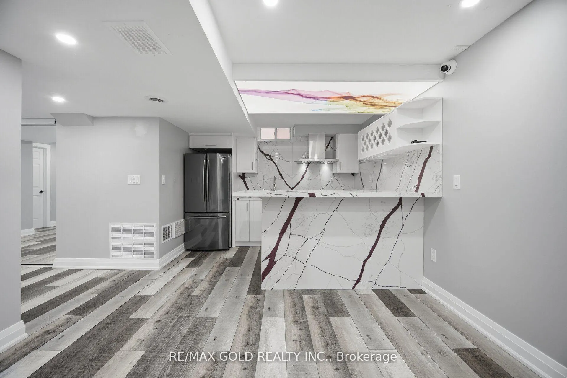 Photo 31 of 53 Martin Byrne Drive, Brampton, Toronto Gore Rural Estate — HOMEH