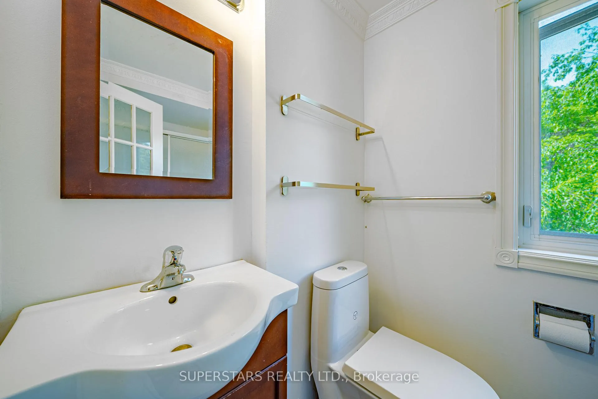 Photo 9 of 14 Marlow Crescent, Markham, Markville — HOMEH