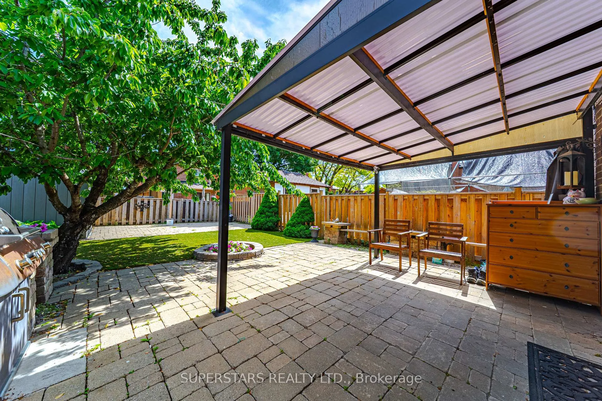 Photo 17 of 14 Marlow Crescent, Markham, Markville — HOMEH