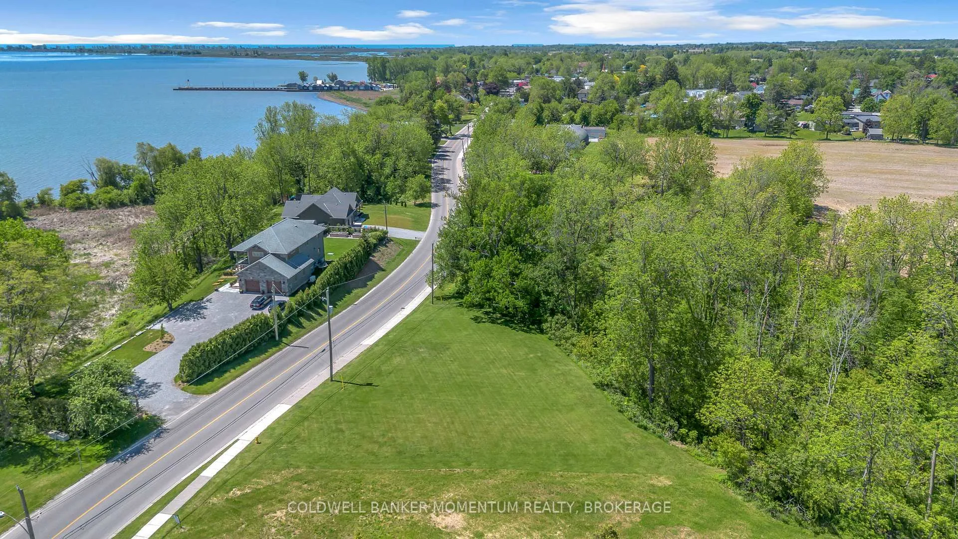 Photo 2 of 71 Wolven Street, Norfolk, Port Rowan — HOMEH