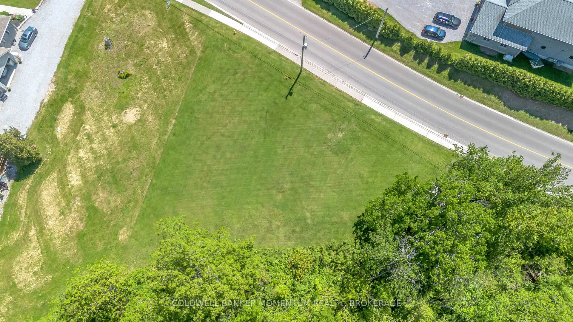 Photo 3 of 71 Wolven Street, Norfolk, Port Rowan — HOMEH