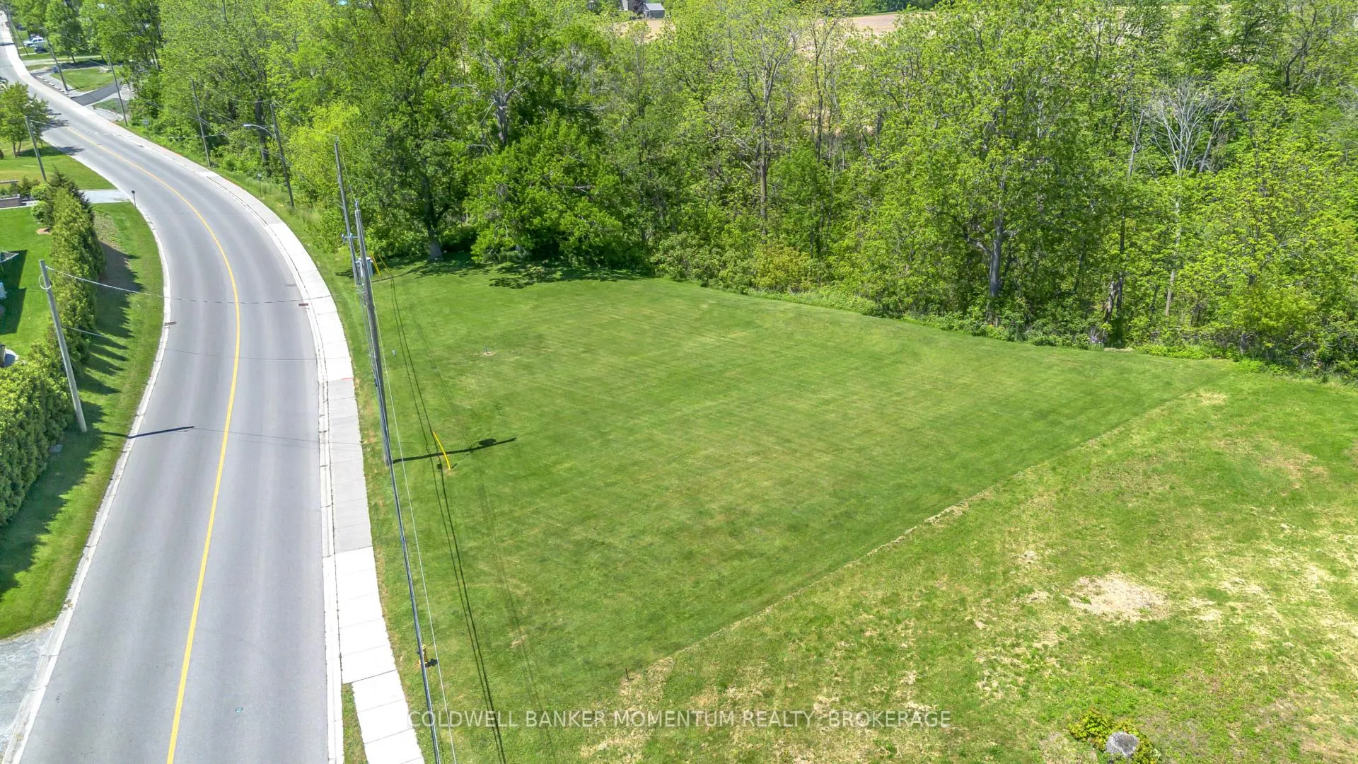 Photo 5 of 71 Wolven Street, Norfolk, Port Rowan — HOMEH