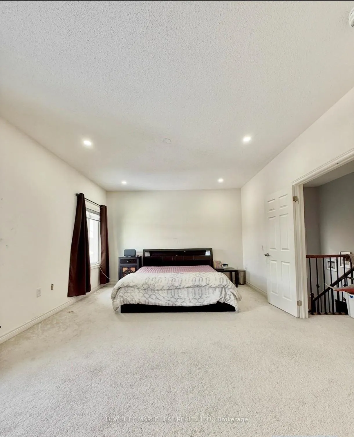 Photo 6 of Unit Upper, 385 Royal West Drive, Brampton, Credit Valley — HOMEH
