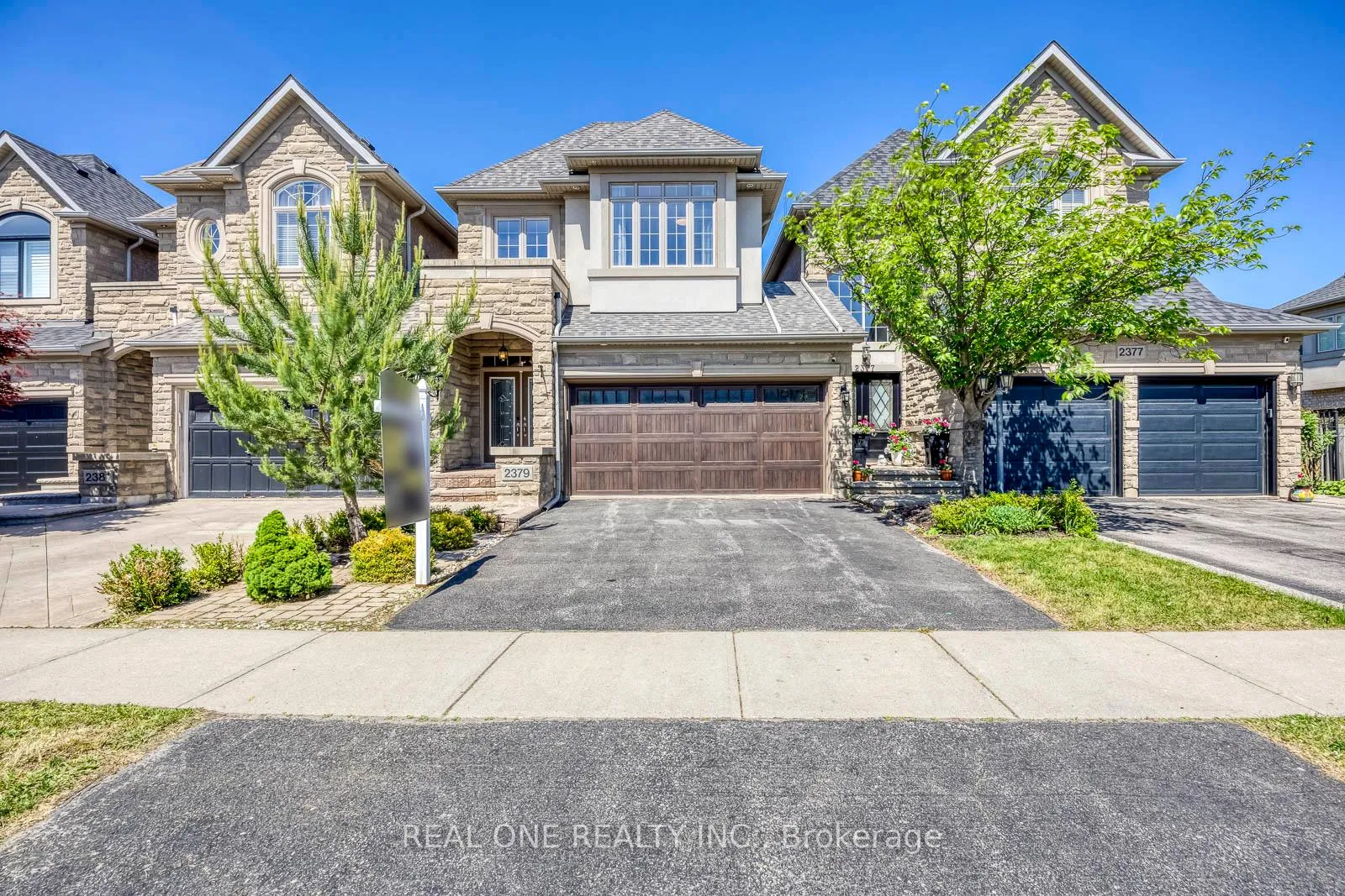 Front of 2379 Wasaga Drive