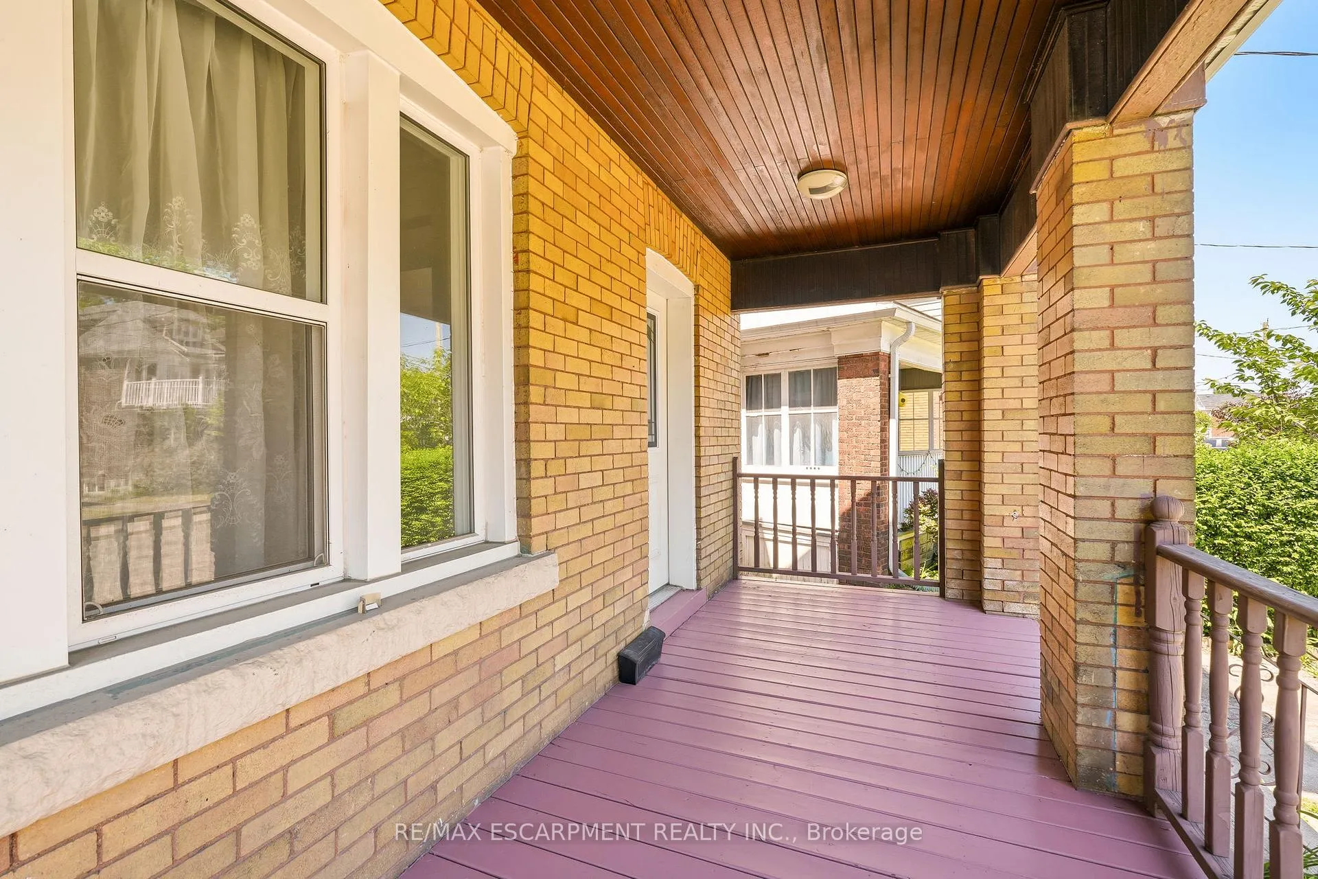 Photo 4 of 48 Glendale Avenue S, Hamilton, Crown Point — HOMEH