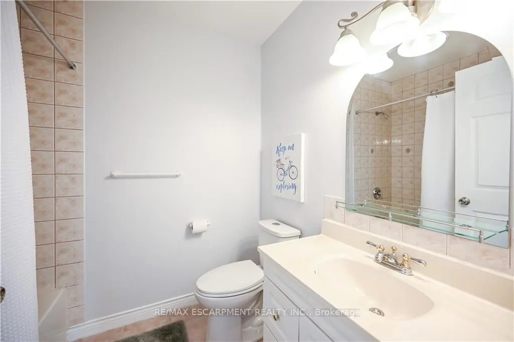 Photo 20 of Unit LOWER, 296 Winterberry Drive, Hamilton, Stoney Creek — HOMEH