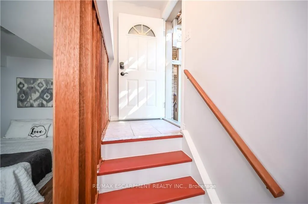 Photo 26 of Unit LOWER, 296 Winterberry Drive, Hamilton, Stoney Creek — HOMEH