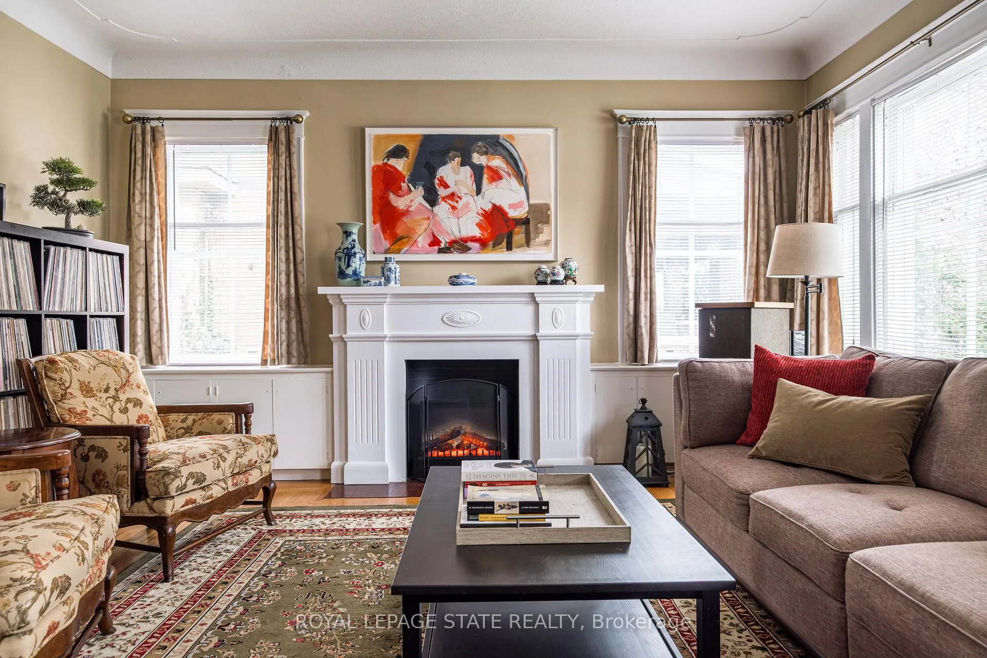 Photo 10 of 125 Delaware Avenue, Hamilton, St. Clair — HOMEH