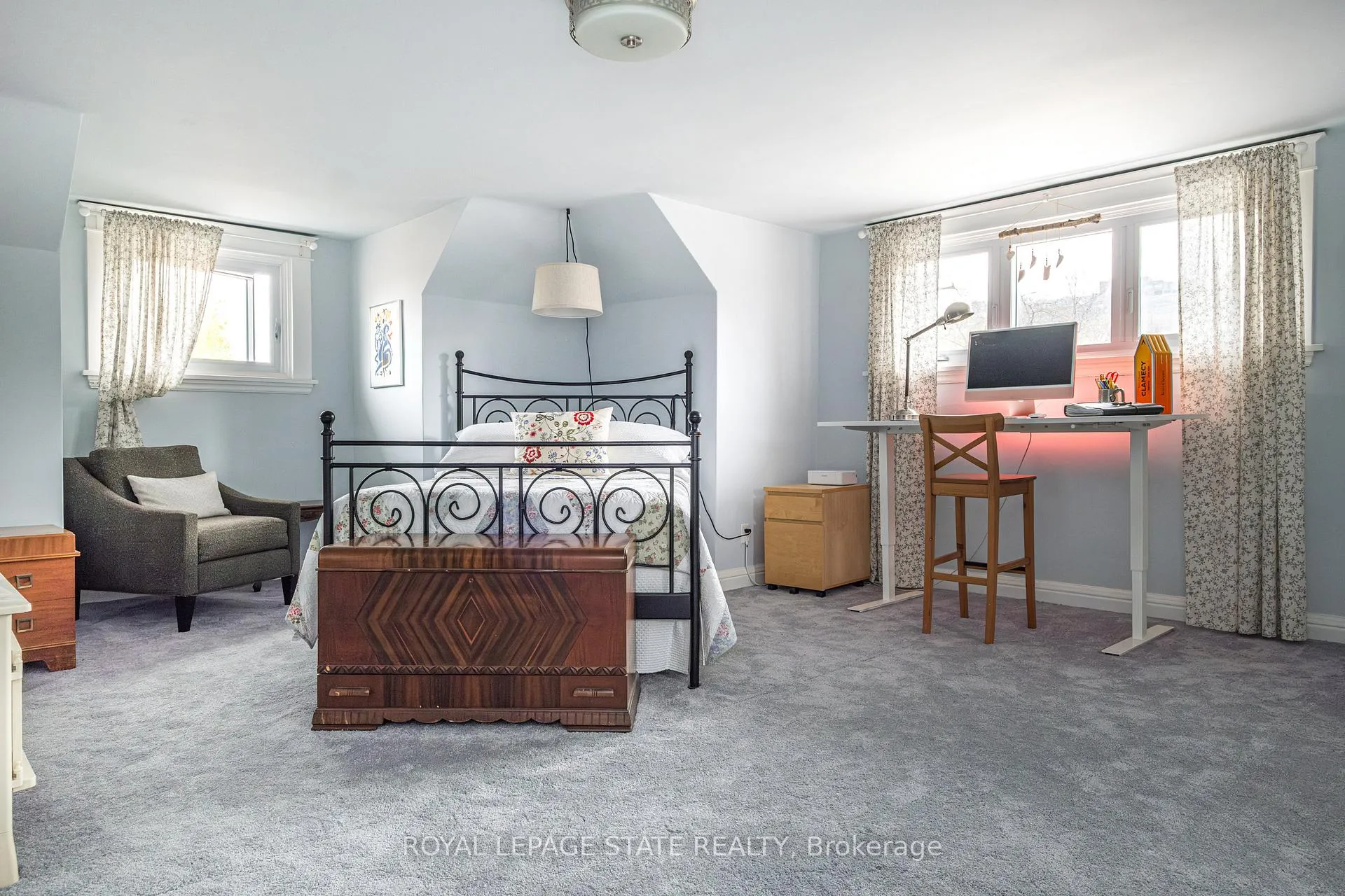 Photo 32 of 125 Delaware Avenue, Hamilton, St. Clair — HOMEH