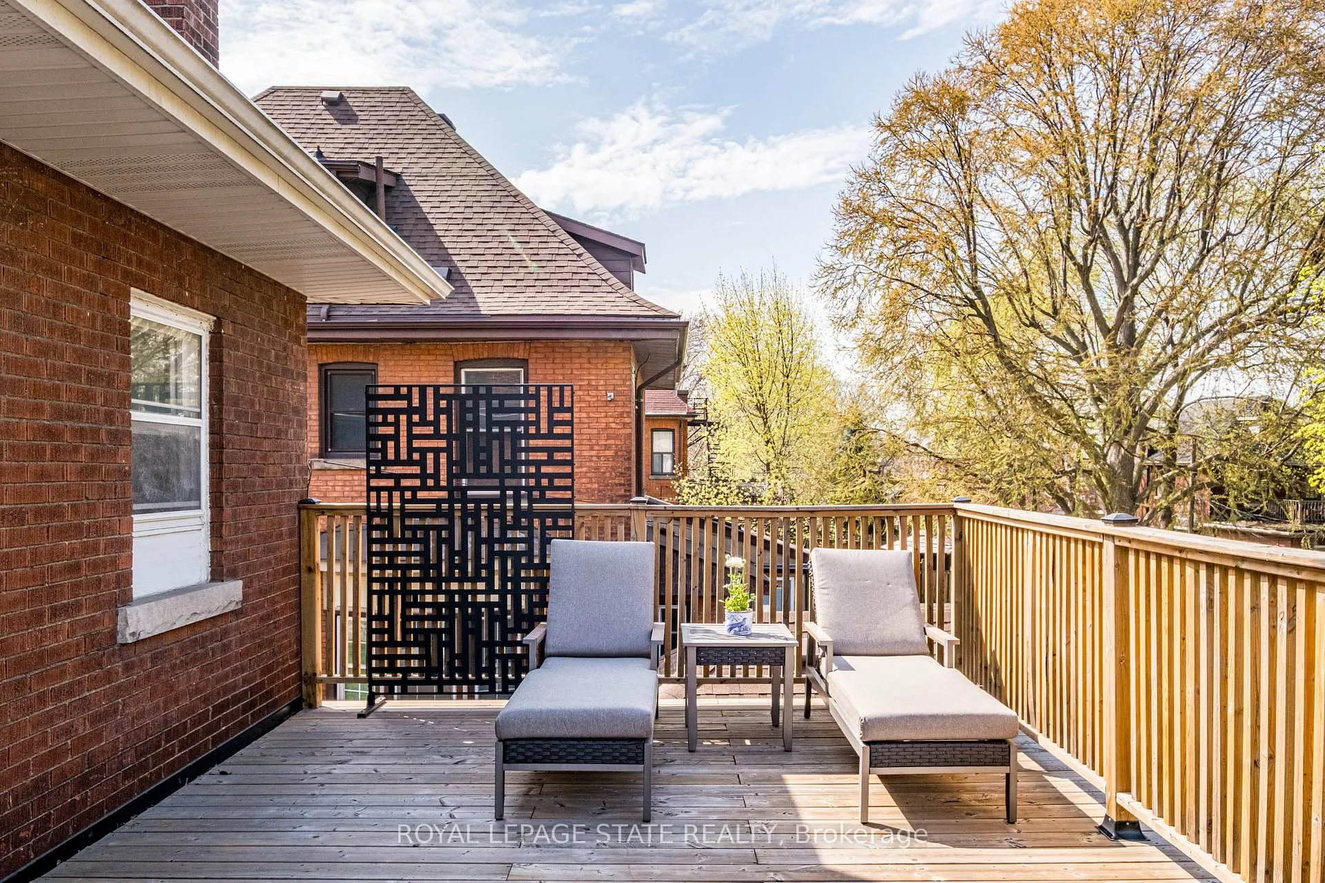 Photo 42 of 125 Delaware Avenue, Hamilton, St. Clair — HOMEH