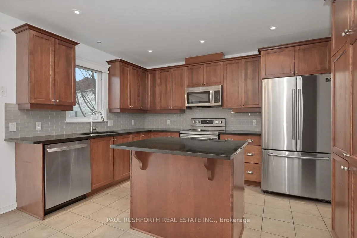 Photo 11 of 145 Arrowwood Drive, Ottawa, Stittsville (South) — HOMEH