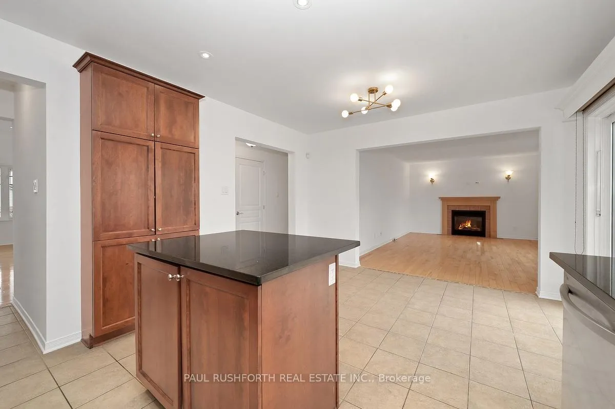 Photo 14 of 145 Arrowwood Drive, Ottawa, Stittsville (South) — HOMEH