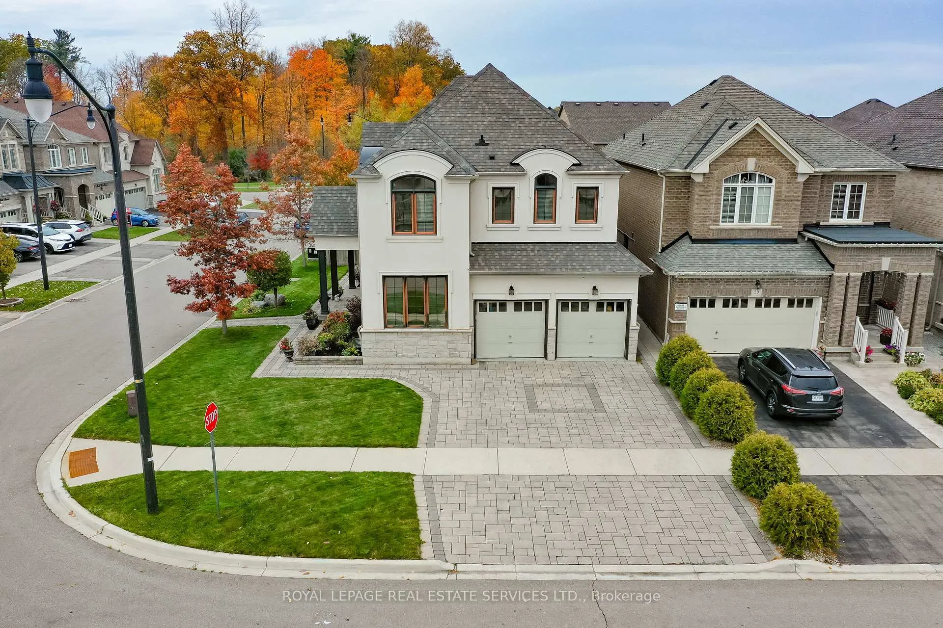 Photo 2 of 13 Mussle White Road, Brampton, Bram West — HOMEH