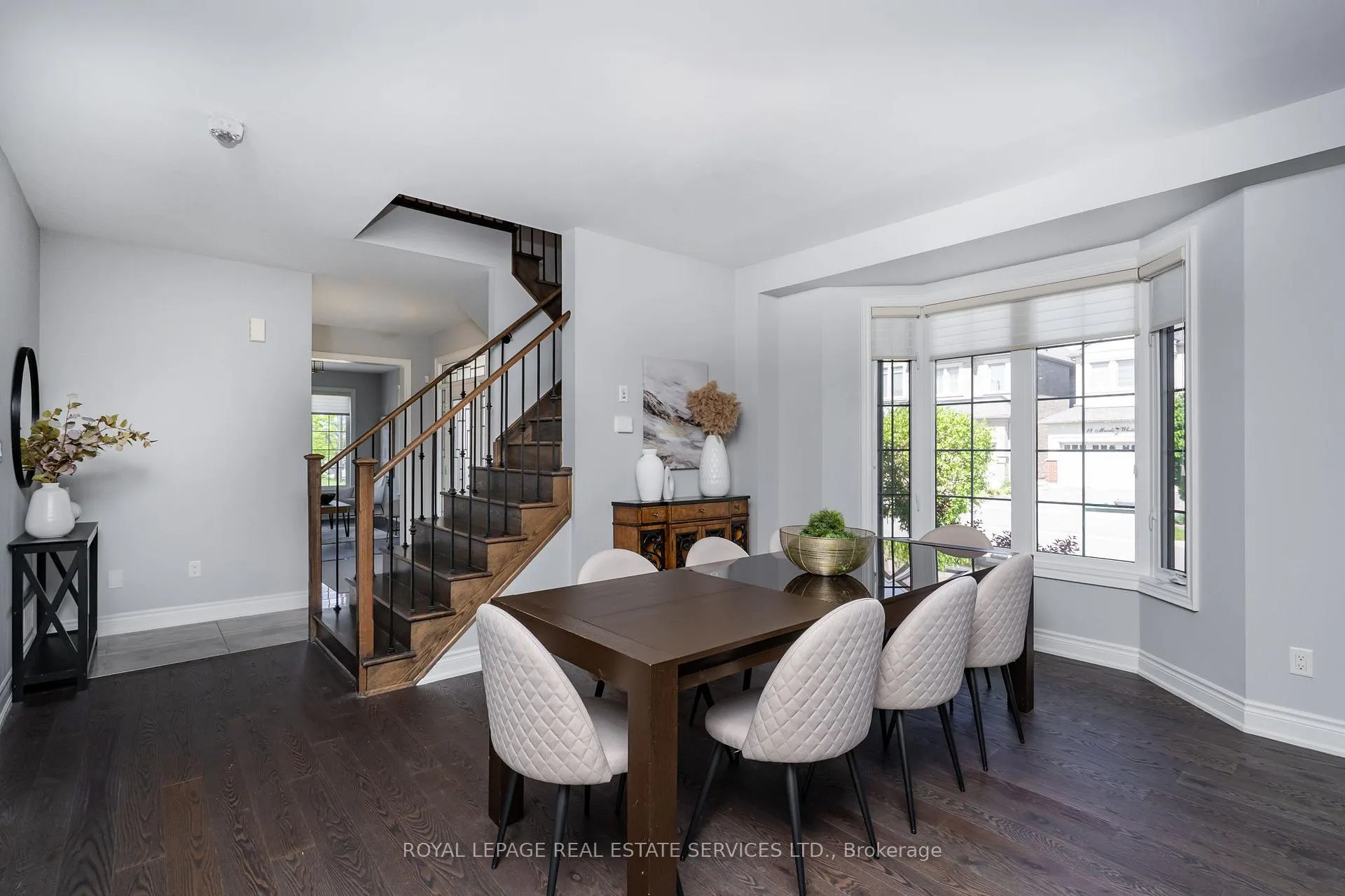 Photo 17 of 13 Mussle White Road, Brampton, Bram West — HOMEH