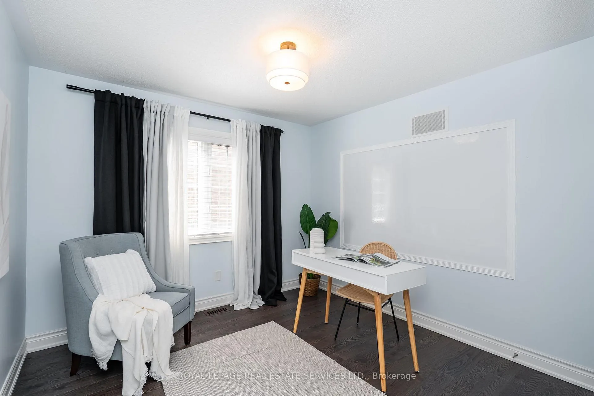 Photo 29 of 13 Mussle White Road, Brampton, Bram West — HOMEH