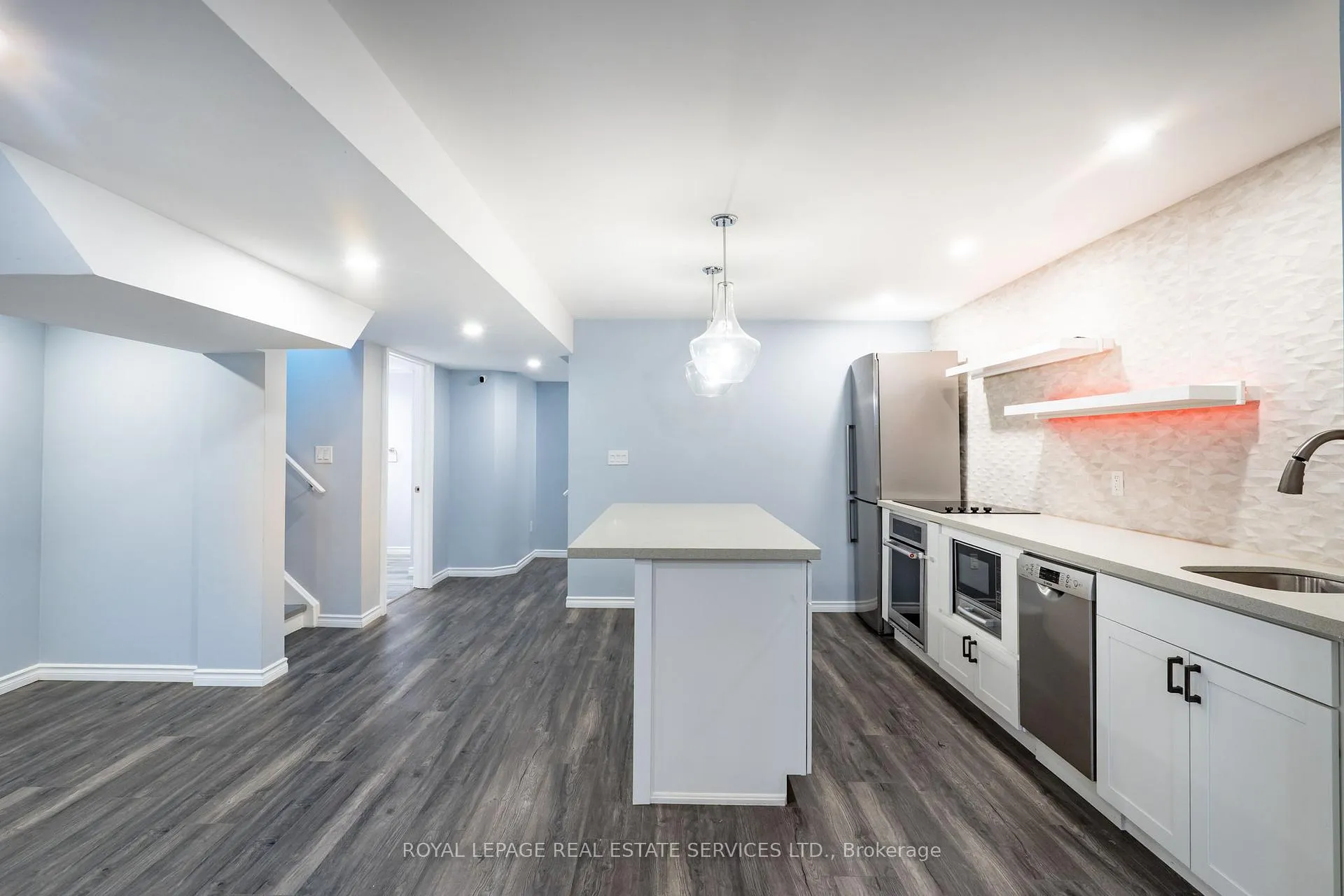 Photo 38 of 13 Mussle White Road, Brampton, Bram West — HOMEH