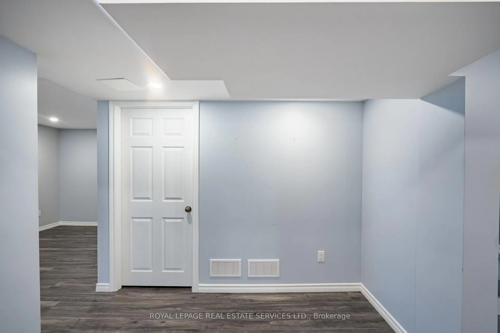 Photo 39 of 13 Mussle White Road, Brampton, Bram West — HOMEH