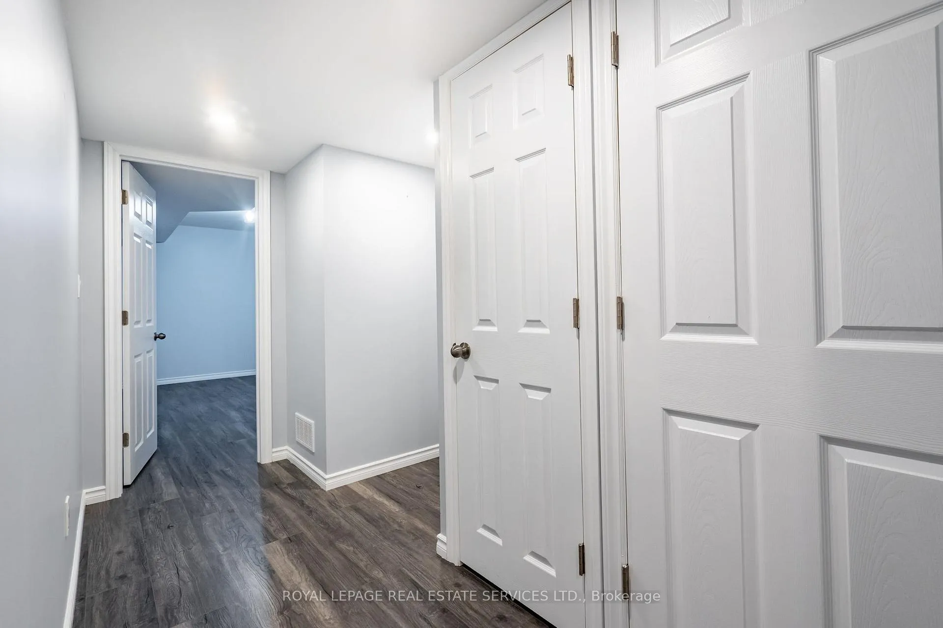 Photo 42 of 13 Mussle White Road, Brampton, Bram West — HOMEH