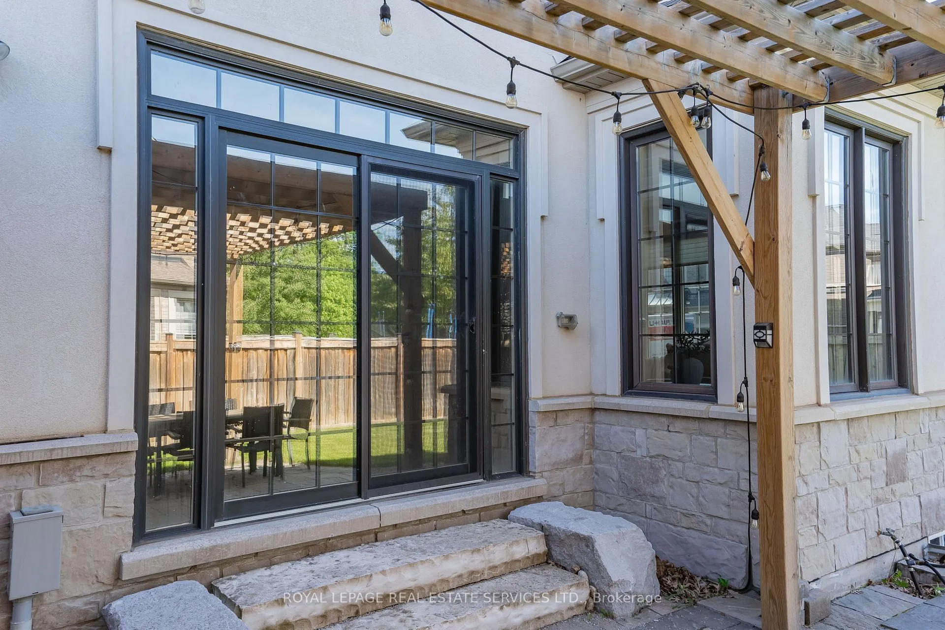 Photo 44 of 13 Mussle White Road, Brampton, Bram West — HOMEH