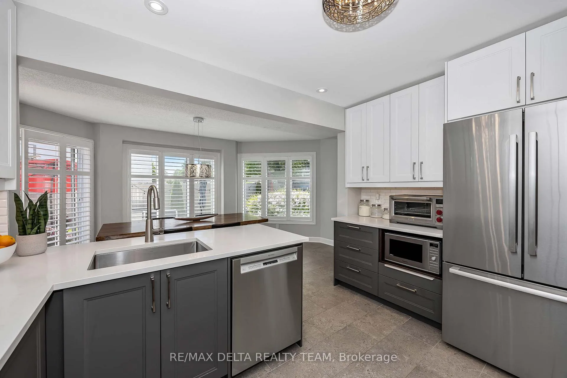 Photo 8 of 1426 Cheverny Crescent, Ottawa, Fallingbrook/Ridgemount — HOMEH