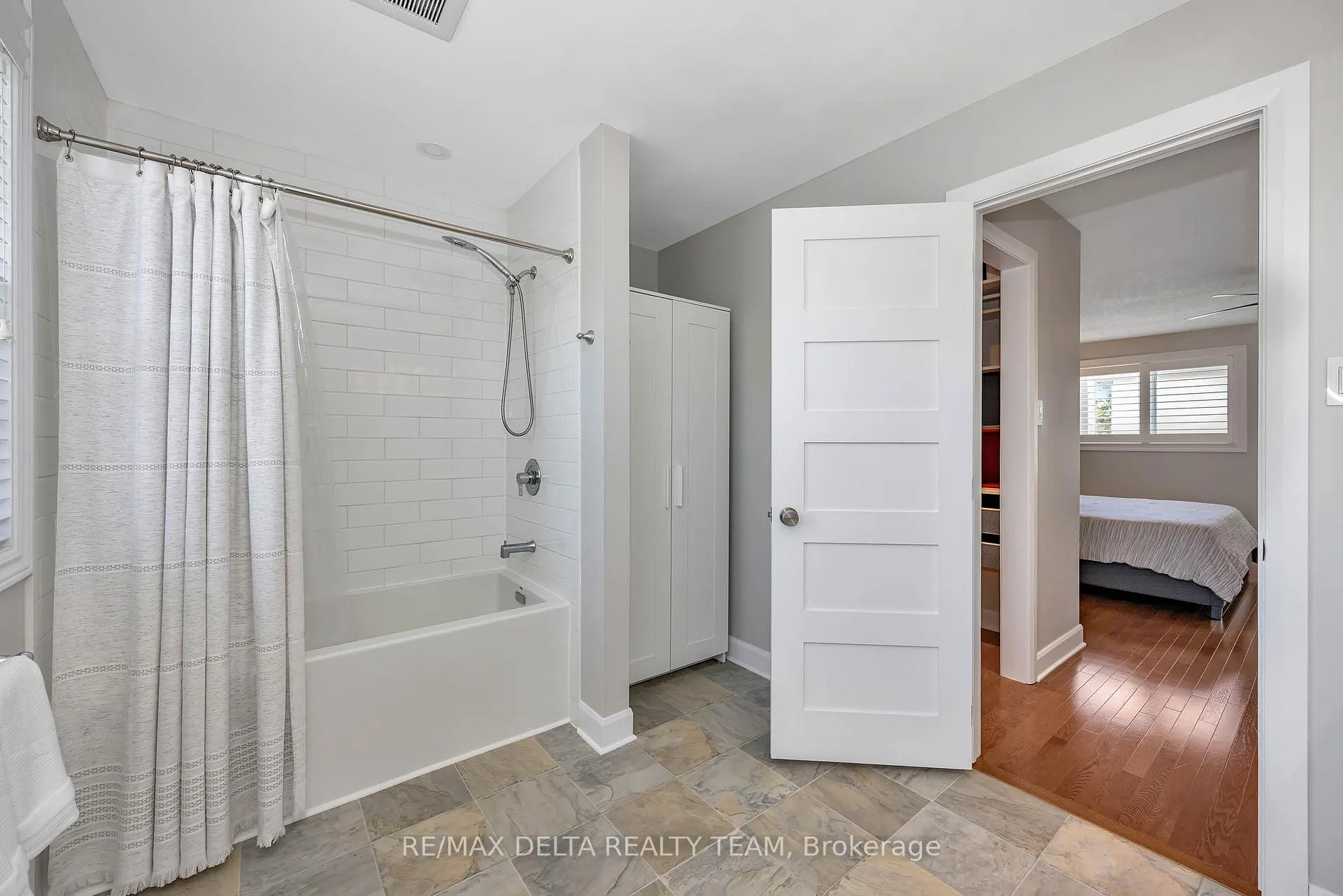 Photo 25 of 1426 Cheverny Crescent, Ottawa, Fallingbrook/Ridgemount — HOMEH