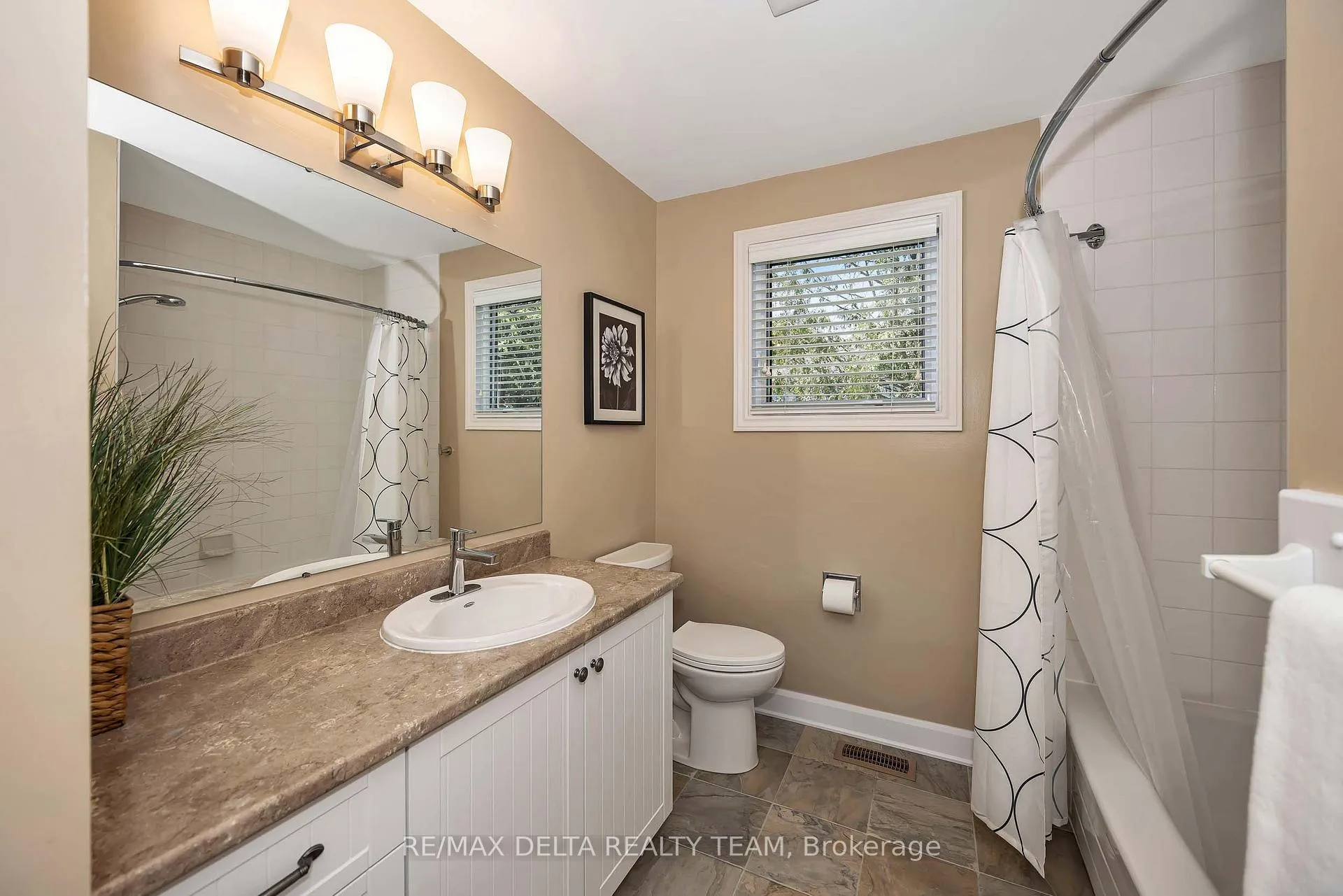 Photo 30 of 1426 Cheverny Crescent, Ottawa, Fallingbrook/Ridgemount — HOMEH