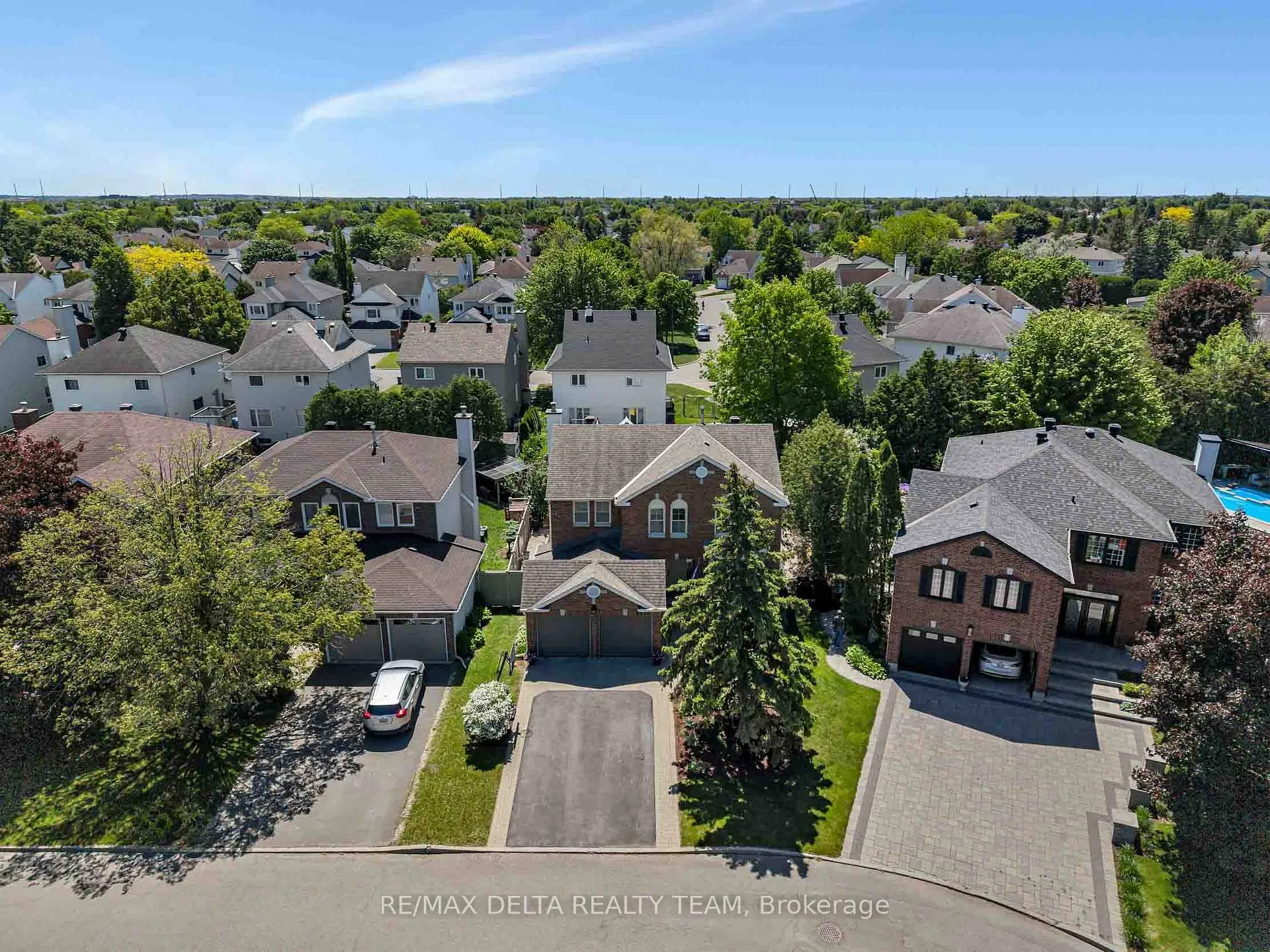 Photo 44 of 1426 Cheverny Crescent, Ottawa, Fallingbrook/Ridgemount — HOMEH