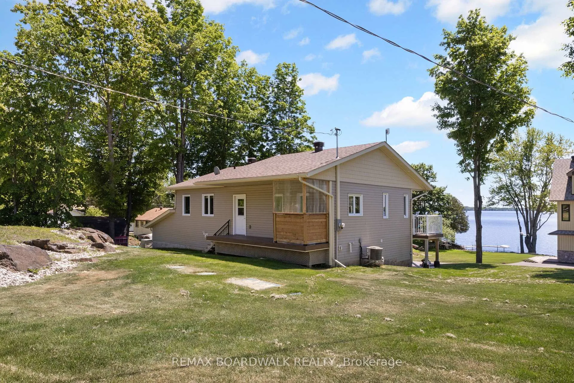 Photo 3 of 159 Dunlop Crescent, Drummond/North Elmsley, Drummond N Elmsley (Drummond) Twp — HOMEH
