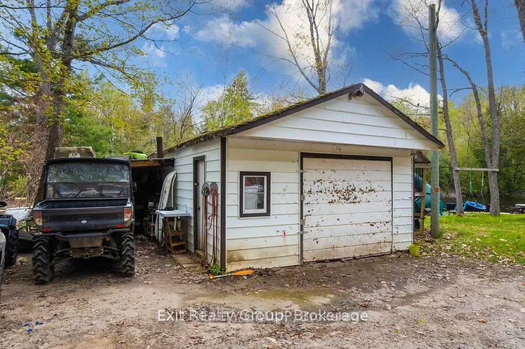 Photo 33 of 1058 Wellman Road, Frontenac, Frontenac North — HOMEH