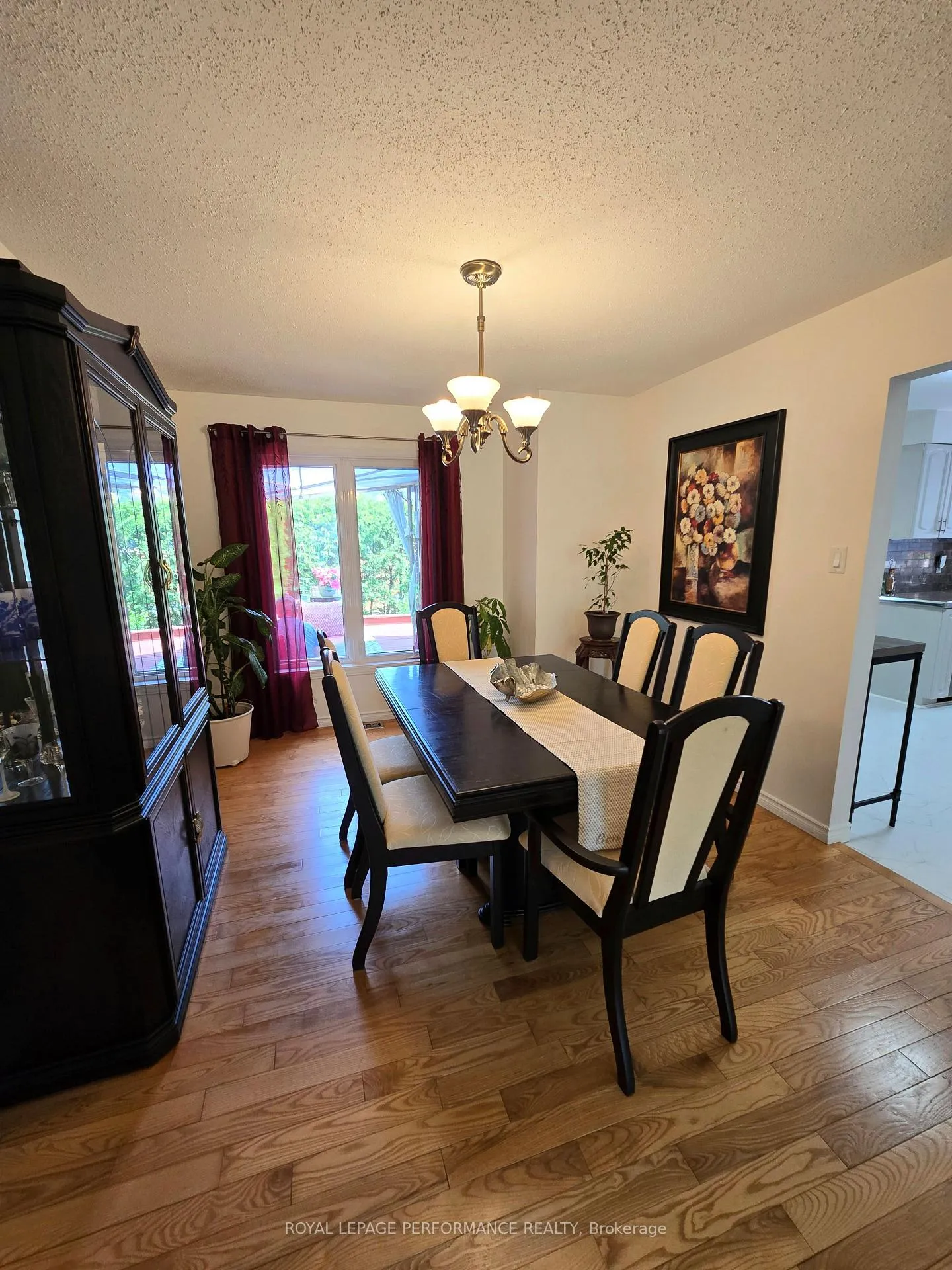 Photo 6 of 61 Hawley Crescent, Ottawa, Kanata - Bridlewood — HOMEH