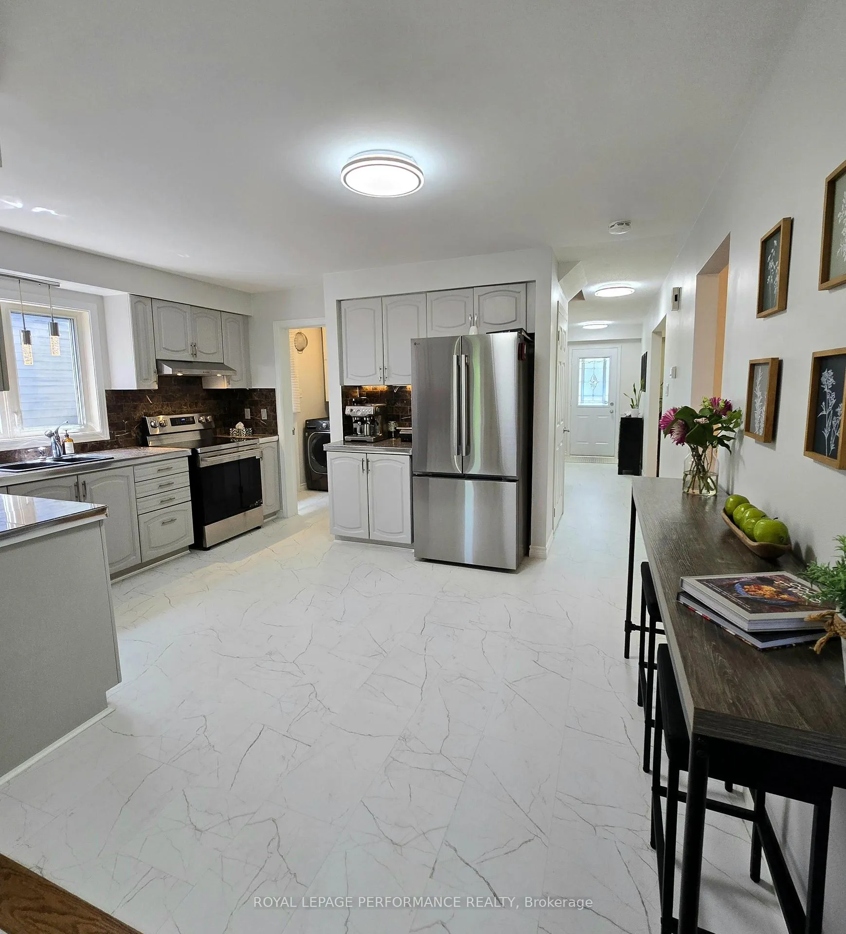 Photo 9 of 61 Hawley Crescent, Ottawa, Kanata - Bridlewood — HOMEH