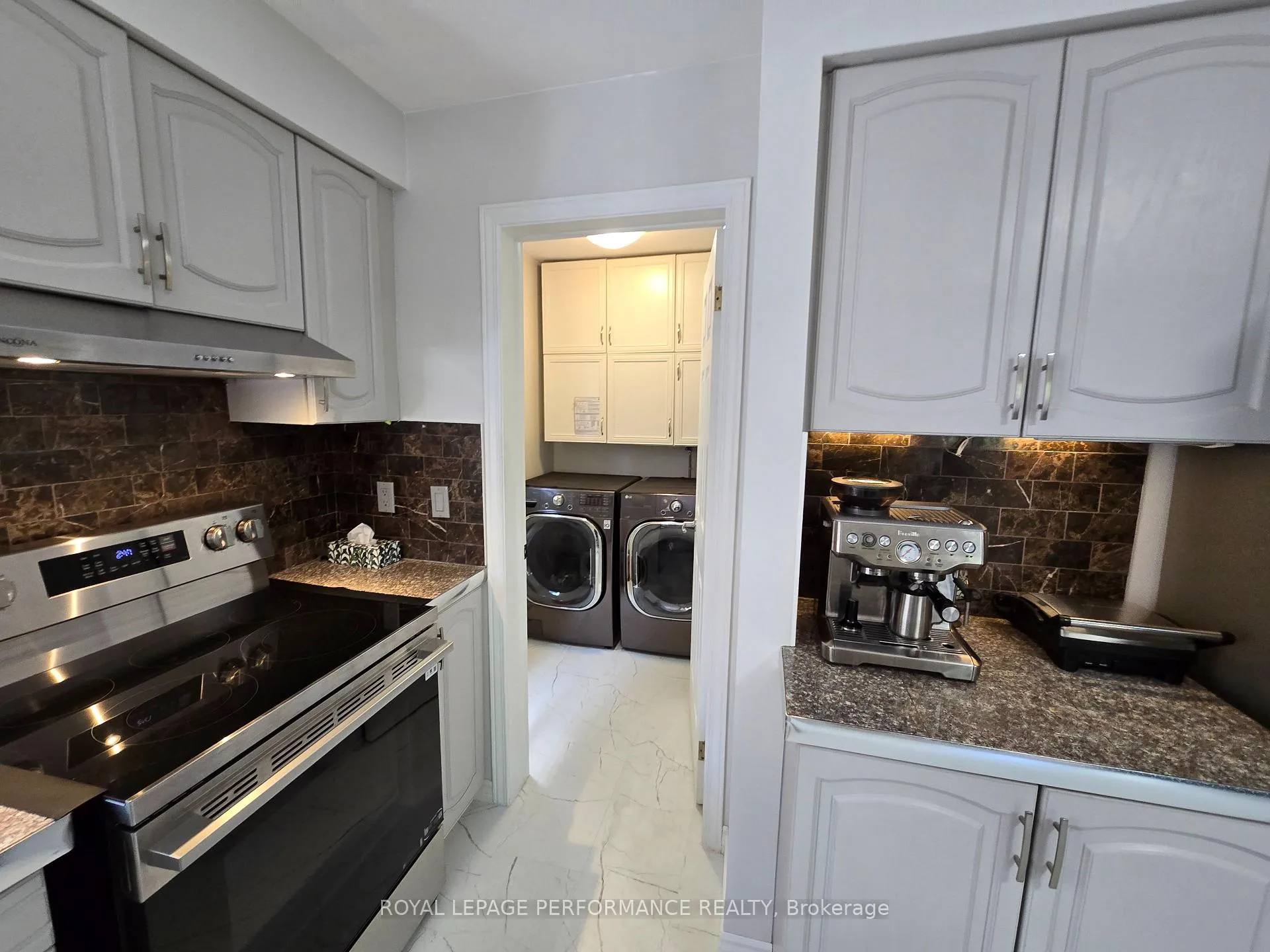 Photo 11 of 61 Hawley Crescent, Ottawa, Kanata - Bridlewood — HOMEH