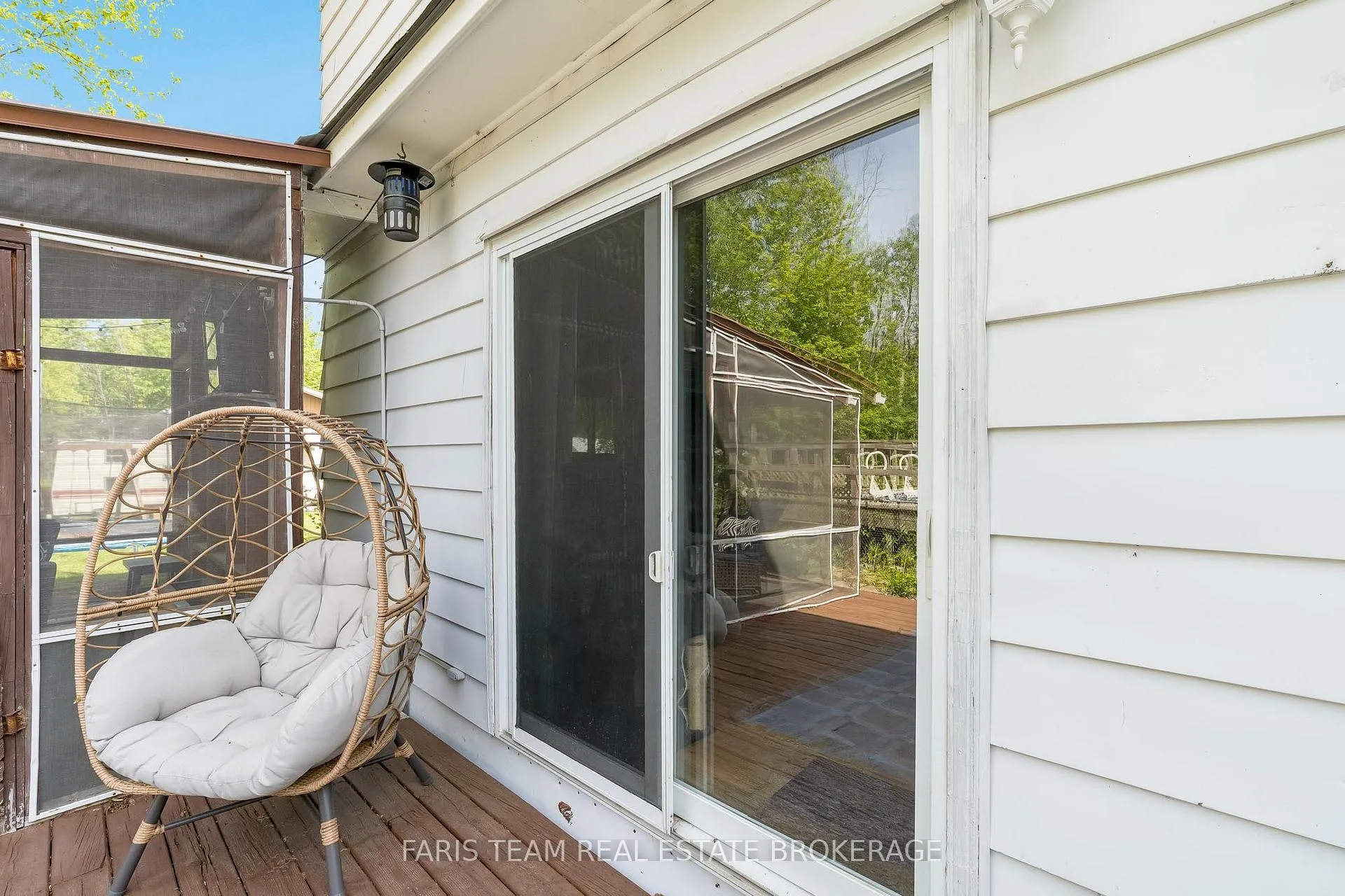 Photo 25 of 46 Hearthstone Drive, Tay, Rural Tay — HOMEH