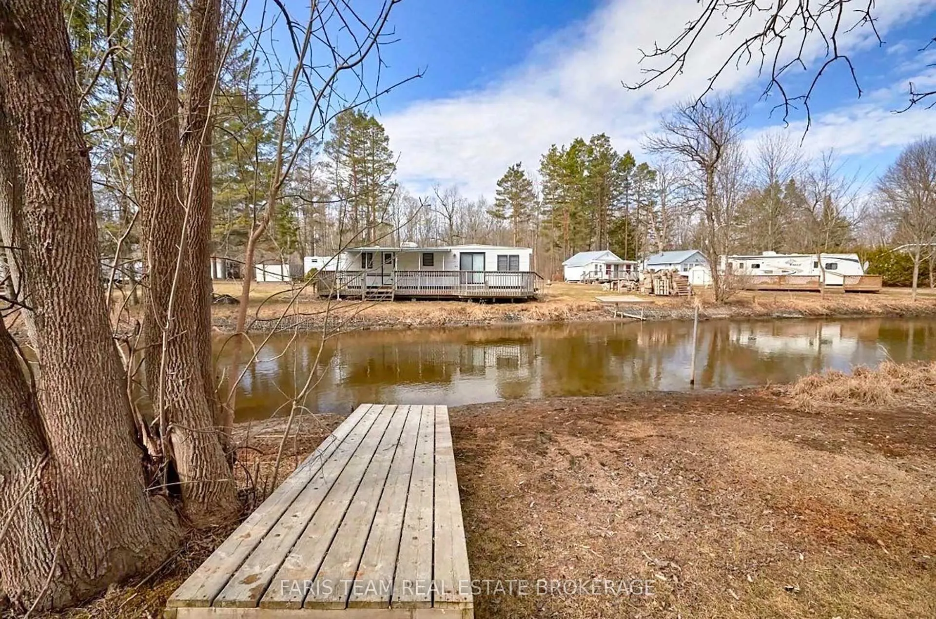 Photo 44 of 46 Hearthstone Drive, Tay, Rural Tay — HOMEH