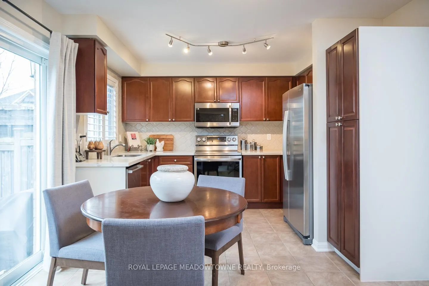Photo 11 of 292 Mcdougall Cross, Milton, Harrison — HOMEH