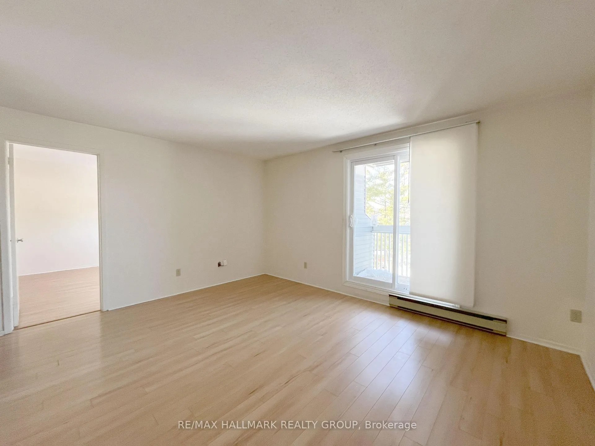 Photo 7 of Unit 310, 214 Viewmount Drive, Ottawa, Borden Farm/Stewart Farm/Carleton Heights/Parkwood Hills — HOMEH