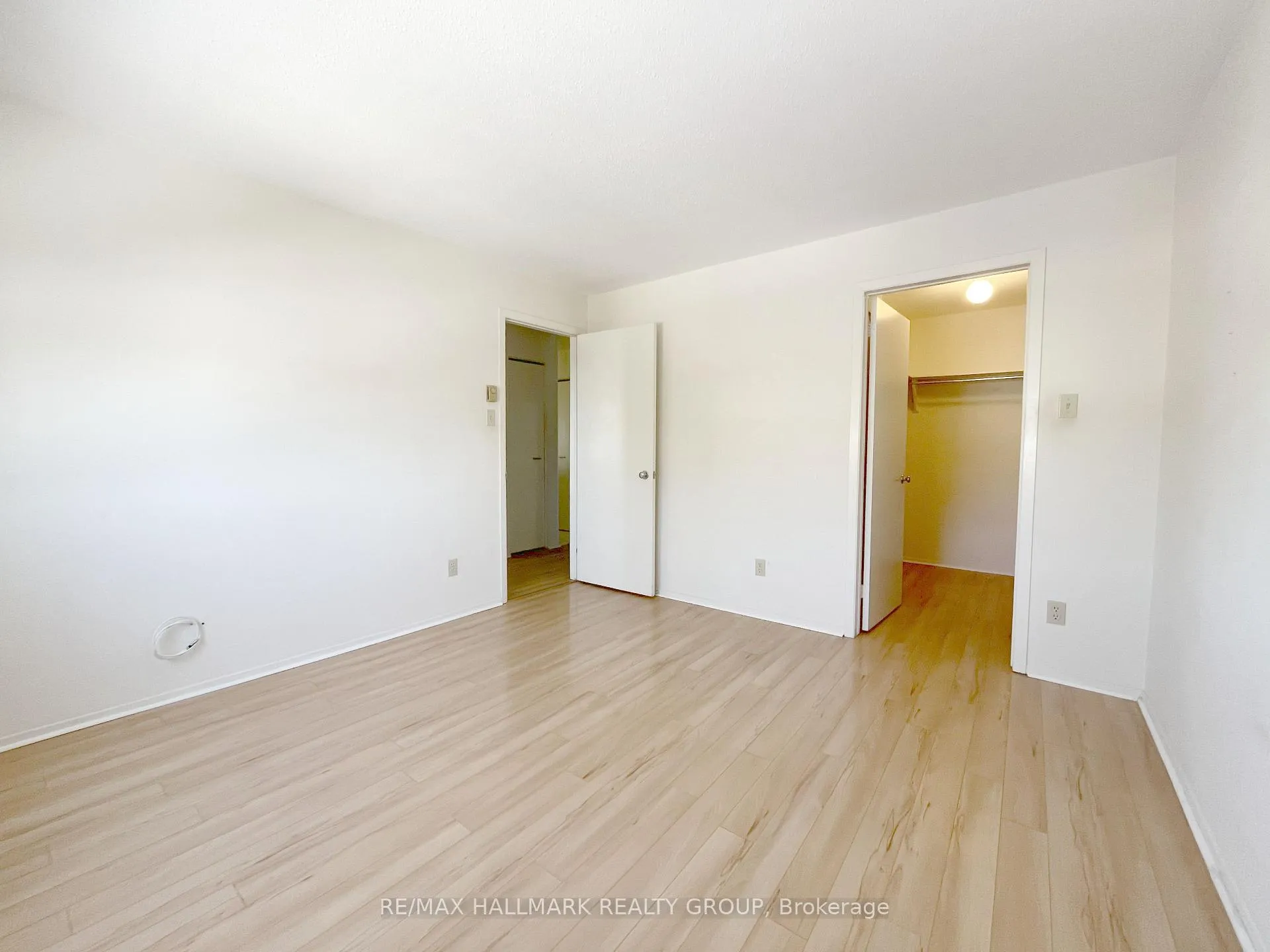 Photo 11 of Unit 310, 214 Viewmount Drive, Ottawa, Borden Farm/Stewart Farm/Carleton Heights/Parkwood Hills — HOMEH